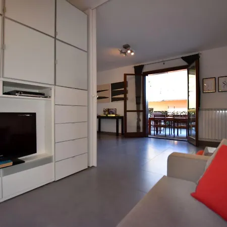 Appartement Pleasant In With Private Terrace Argegno