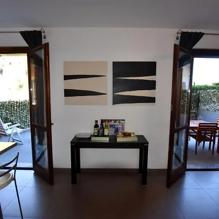Pleasant In With Private Terrace Appartement Argegno